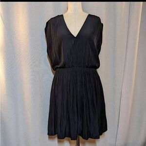 Aritzia Wilfred Black Almeida V Neck Satin Dress Elastic Pockets...